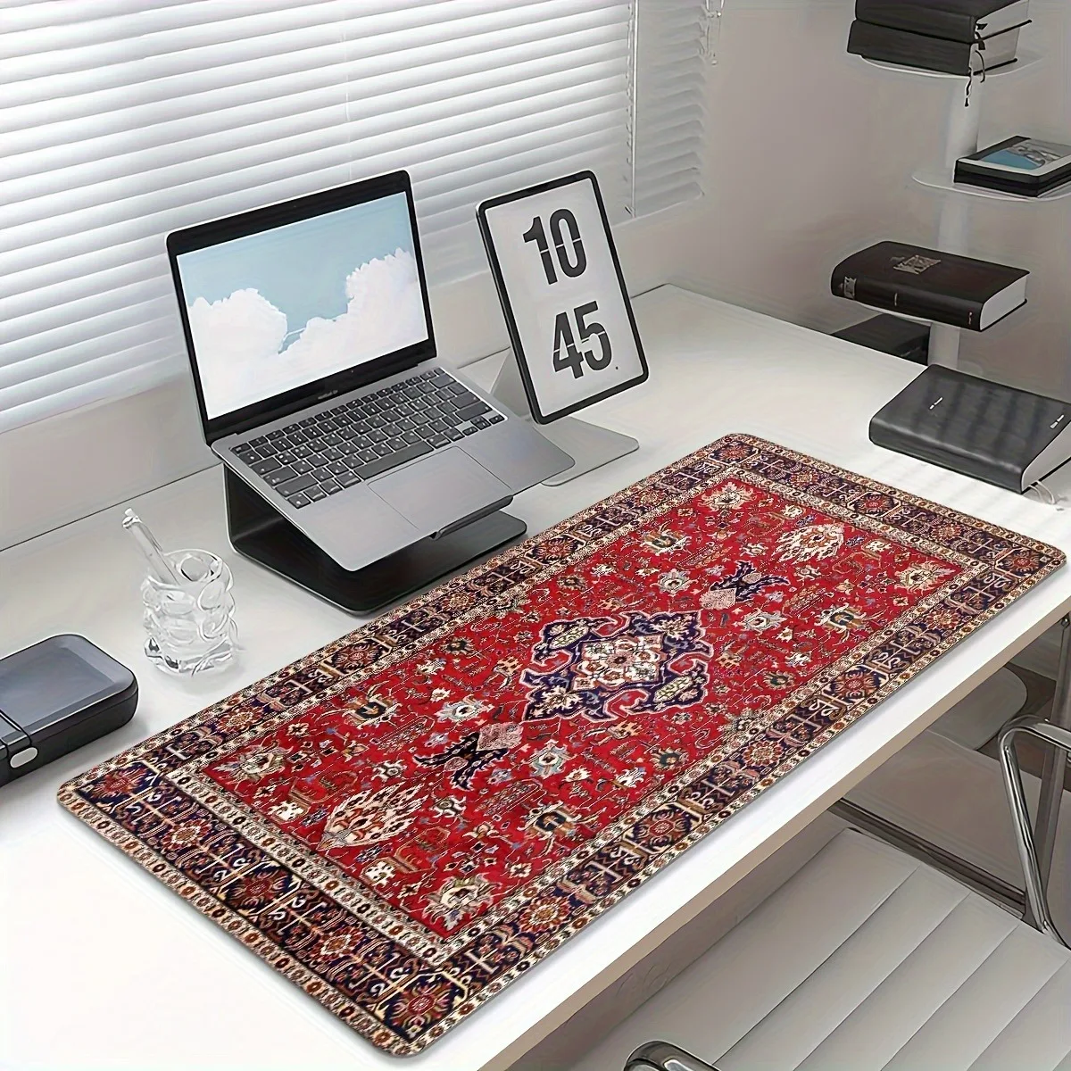 Vintage Persian Themed Rubber  - Vintage Gaming Accessories recensione e prezzo