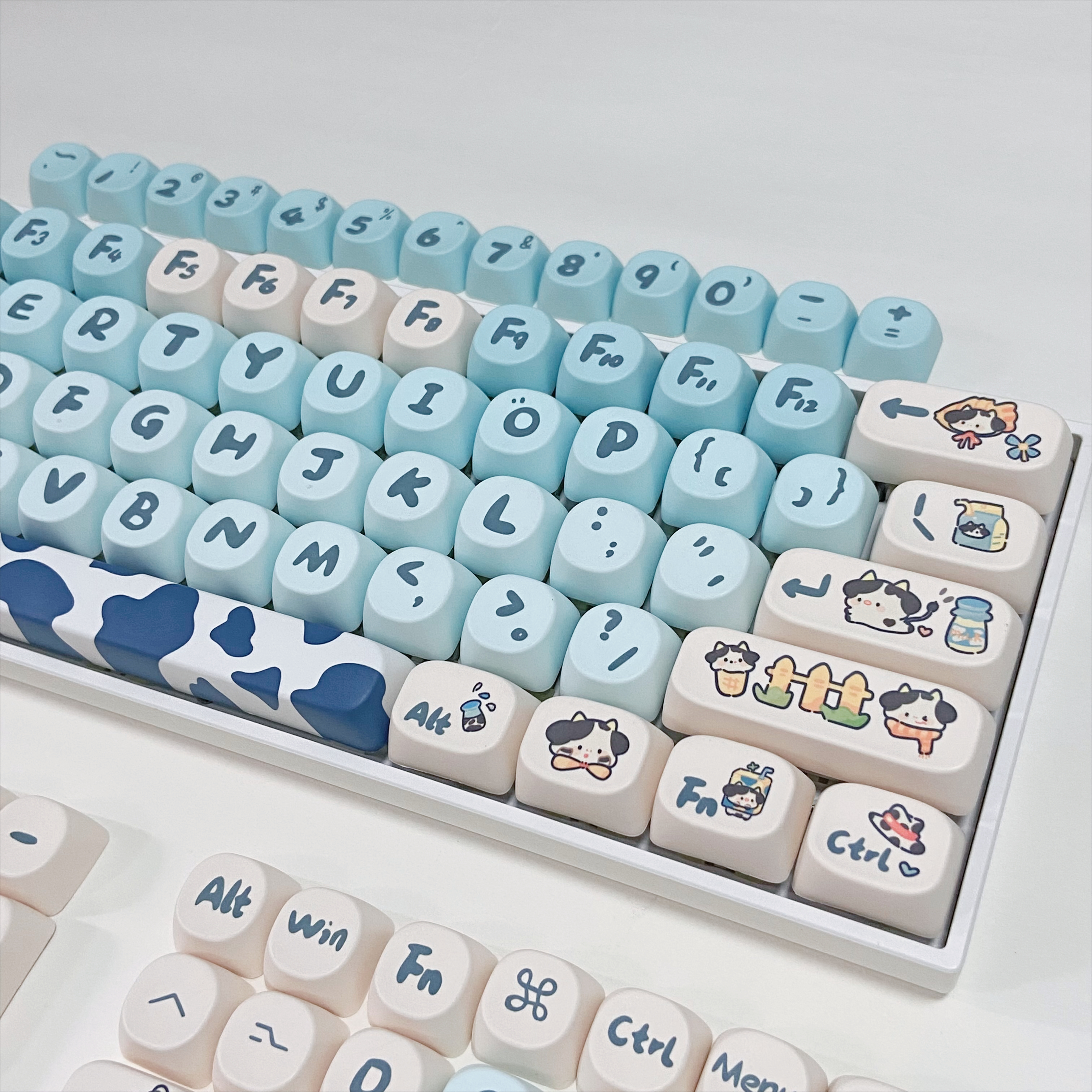 Blue Cow Keycaps for Mechanica - Gaming Accessories Cute recensione e prezzo