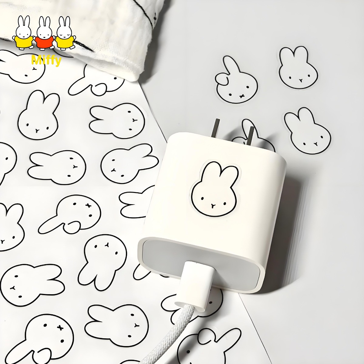 Kawaii Anime Miffy Rabbit Wate - Gaming Accessories Cute recensione e prezzo