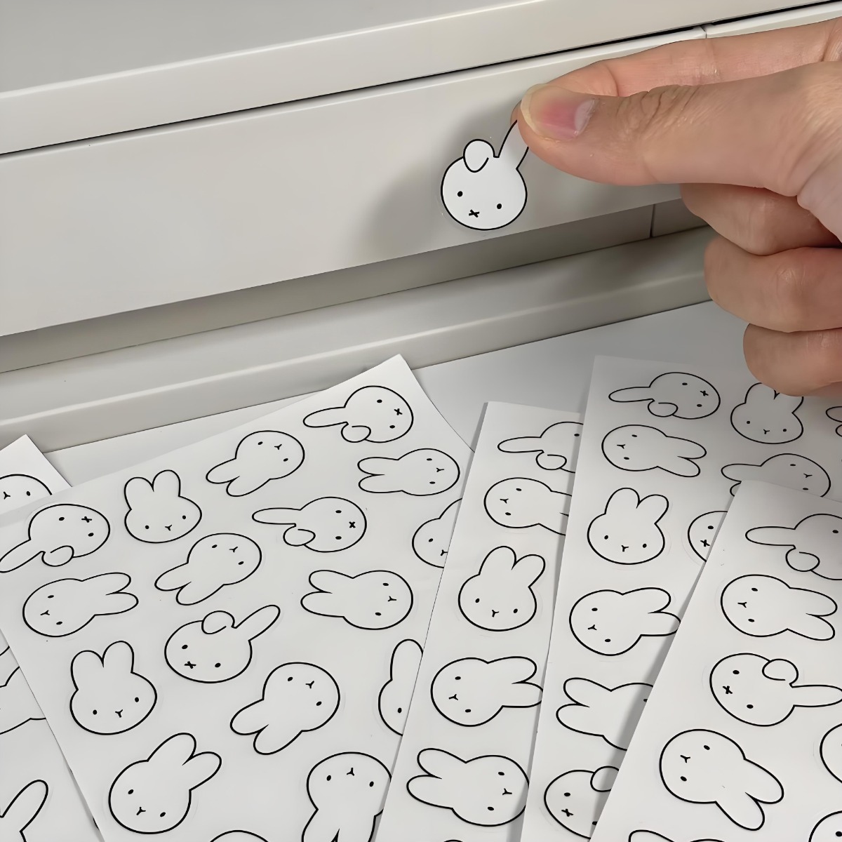 Kawaii Anime Miffy Rabbit Wate - Gaming Accessories Cute recensione e prezzo